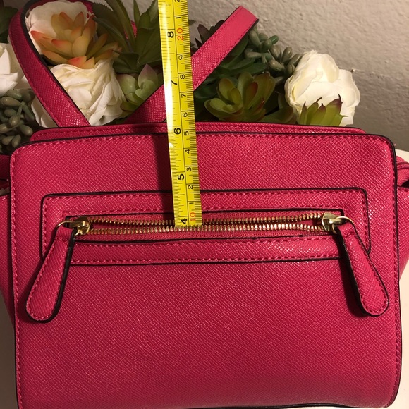 Pink Crossbody Julie Wing Crossbody NWT - Picture 4 of 7
